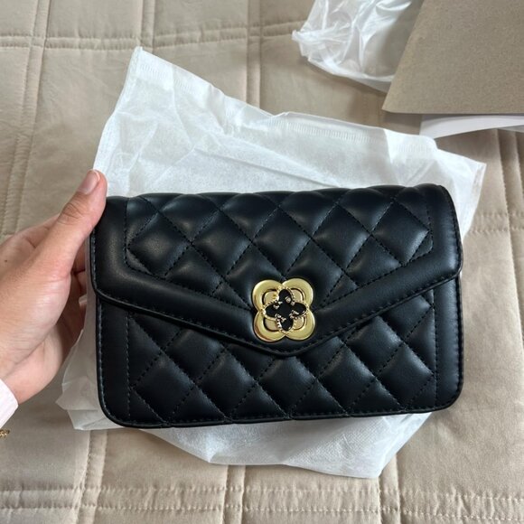 Neiman Marcus Clover Black and Gold Quilted Leather Crossbody Bag - Picture 1 of 4